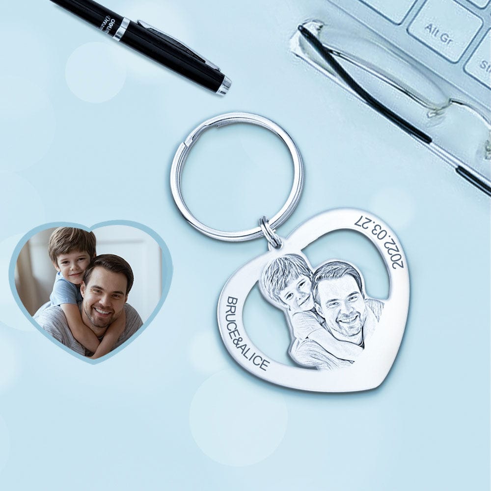 Heart-shaped keychain Photo Engraved Keychain Anniversary Gift for Dad Father's Day Gift