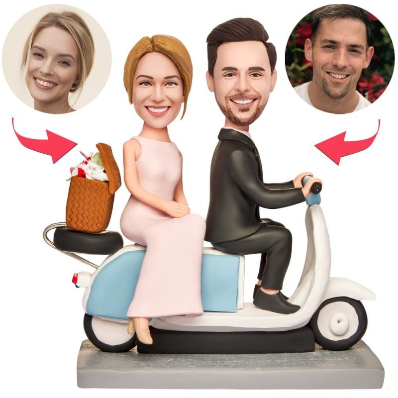 Custom Wedding Bobbleheads with Engraved Text Personalized Wedding Gifts – Honeymoon Trip