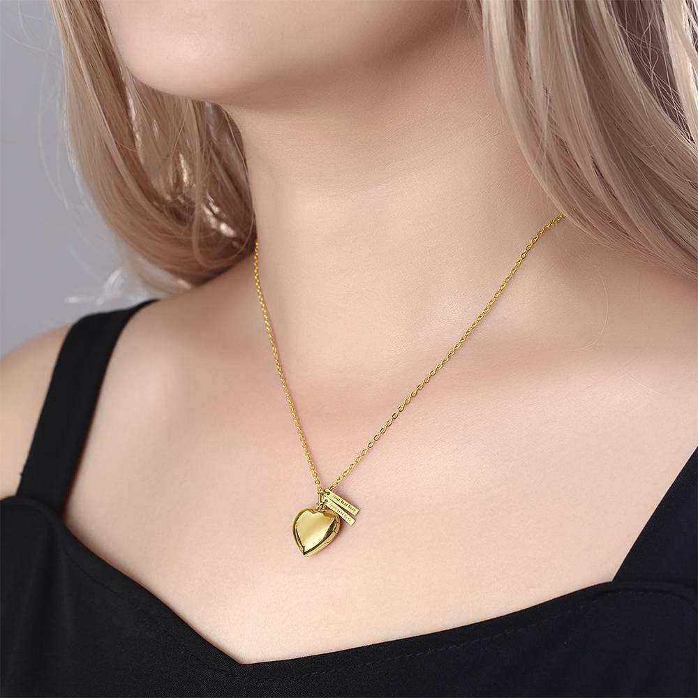 Heart Photo Locket Necklace With Name Gifts for Mom 14k Gold Plated - Image 2