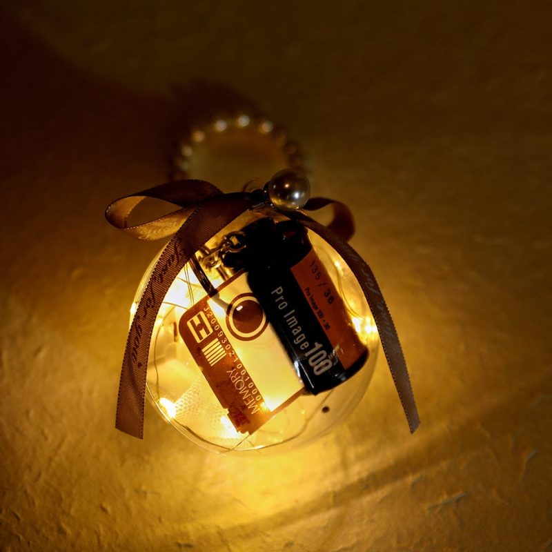 Film Roll Keychain Acrylicl Box Ball Package with LED Light – Gray