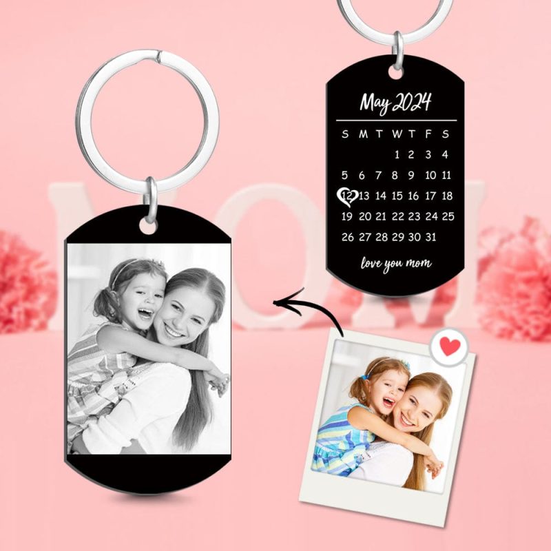 Mother’s Day Gift Custom Photo Engraved Keychain Wedding Gift Couples