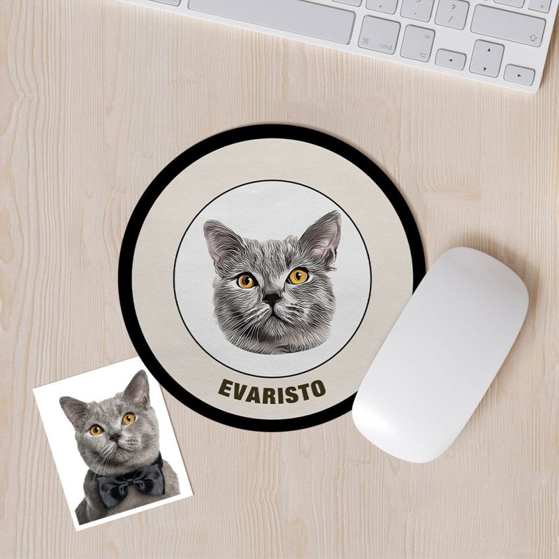 Custom Round Mouse Pad Personalized Pet Face with Name Gift for Pet Lover – Black & White