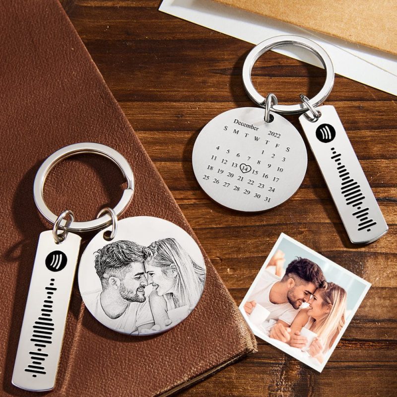 Custom Photo Calendar Spotify Keychain Christmas Personalized Stainless Steel Keychain Gift for Lover