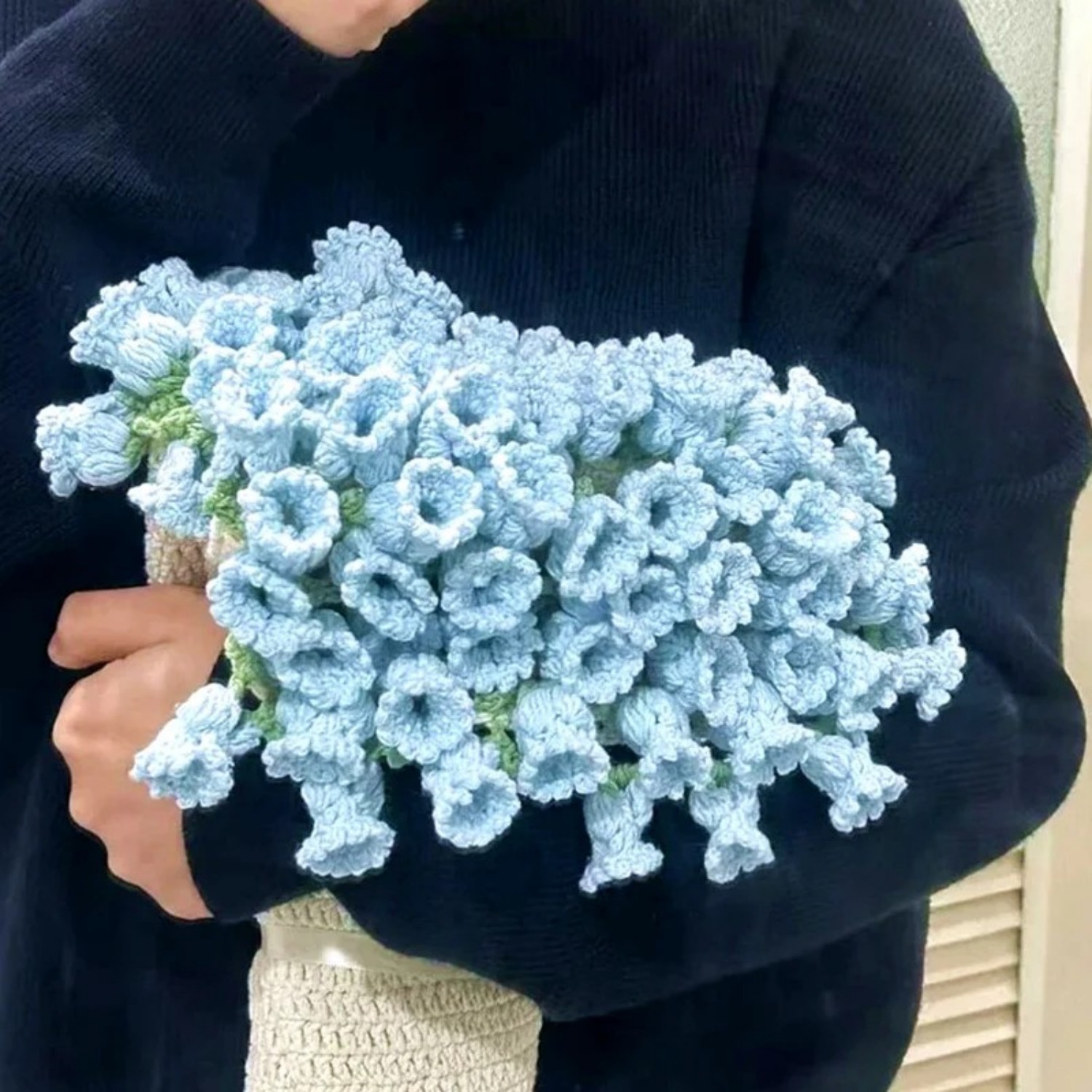 Hand-Knitted Rose Blanket DIY Kit & Ready-Made Gift for Mother's Day Valentine's Day - Image 2