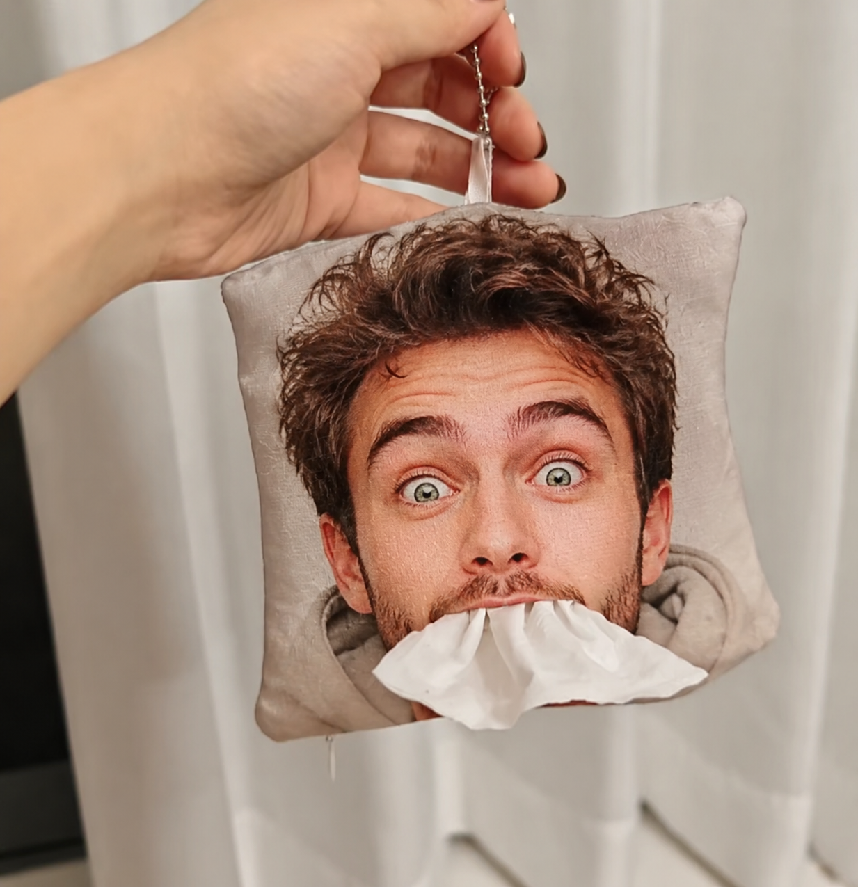 Custom Photo Tissue Holder Keychain Funny Novelty Portable Pocket Tissue Bag Unique Prank Gift For Family Friends 5