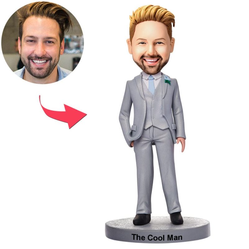 Personalized Business Man In Grey Suit Bobbleheads With Engraved Text