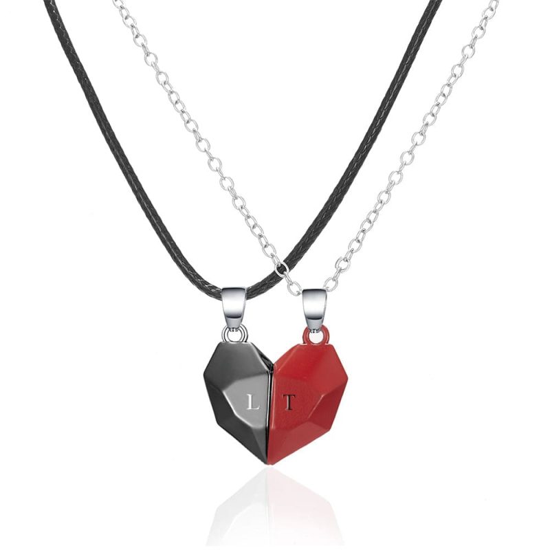 Custom Magnetic Heart Necklace Engraved Matching Necklaces For Couples Valentine’s Day Gifts