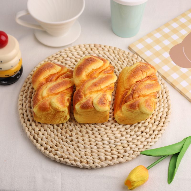 Pillow Bread Squishy Slow Rebound Stress Relief Toy with Fragrance(1 PC)