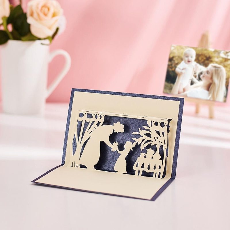 Mother’s Day Card Sending Flower to Mom