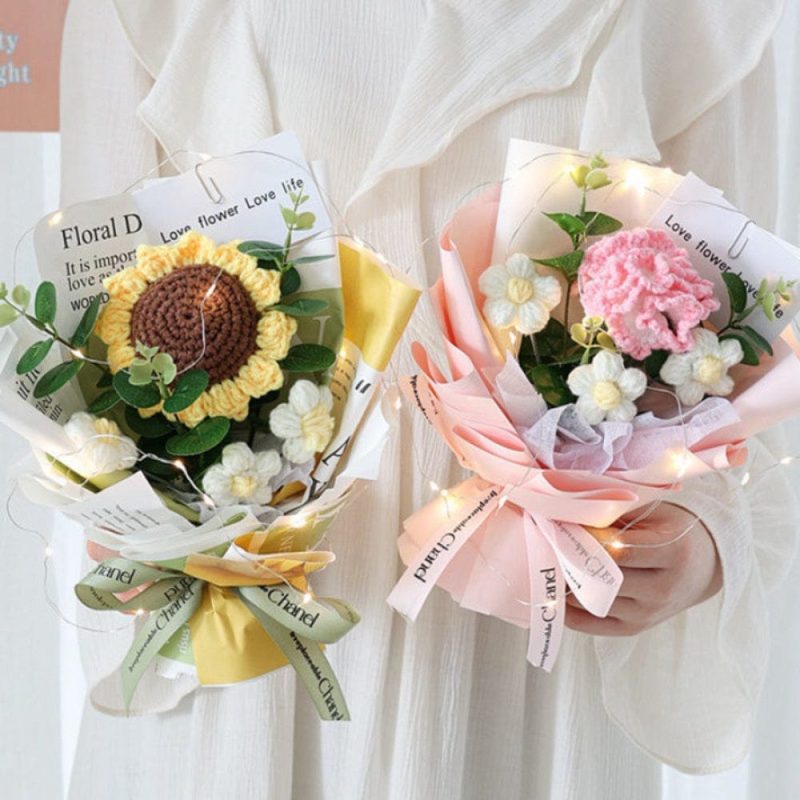 Crochet Flowers Bouquet Handmade Knitted Bouquet with Light Strip Gift for Teacher