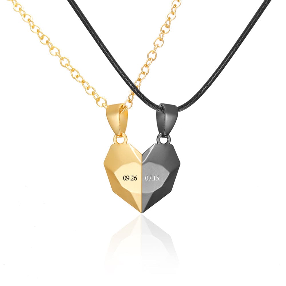 Custom Magnetic Heart Necklace with Date Matching Necklaces For Couples Anniversary Gifts