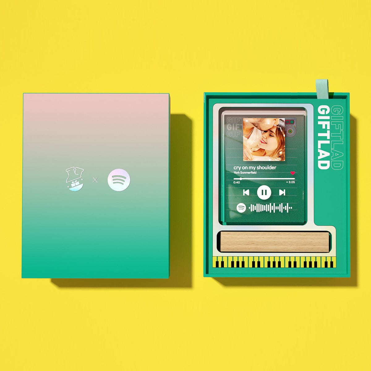 GIFTLAB Spotify Gifts Box for Spotify Lamp Spotify Keychain