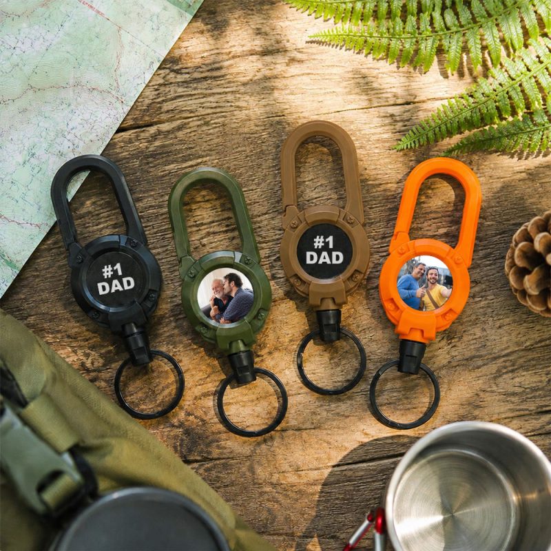 Multifunctional Retractable Carabiner Keychain – Strong Steel Wire Key Reel Clip for Outdoor, Camping, Hiking & Everyday Carry