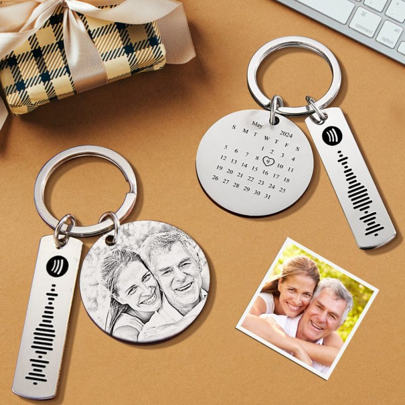 Custom Photo Calendar Spotify Keychain Personalized Stainless Steel Keychain Father’s Day Gift for Dad