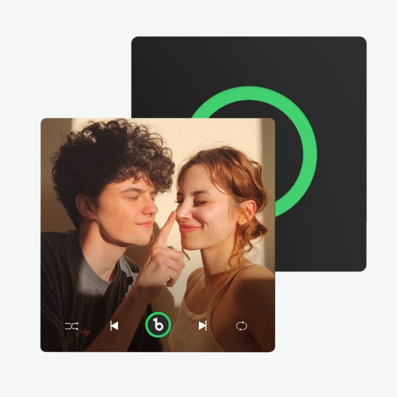 Custom Music And Photo Fridge Magnet Supports Bluetooth Connectivity