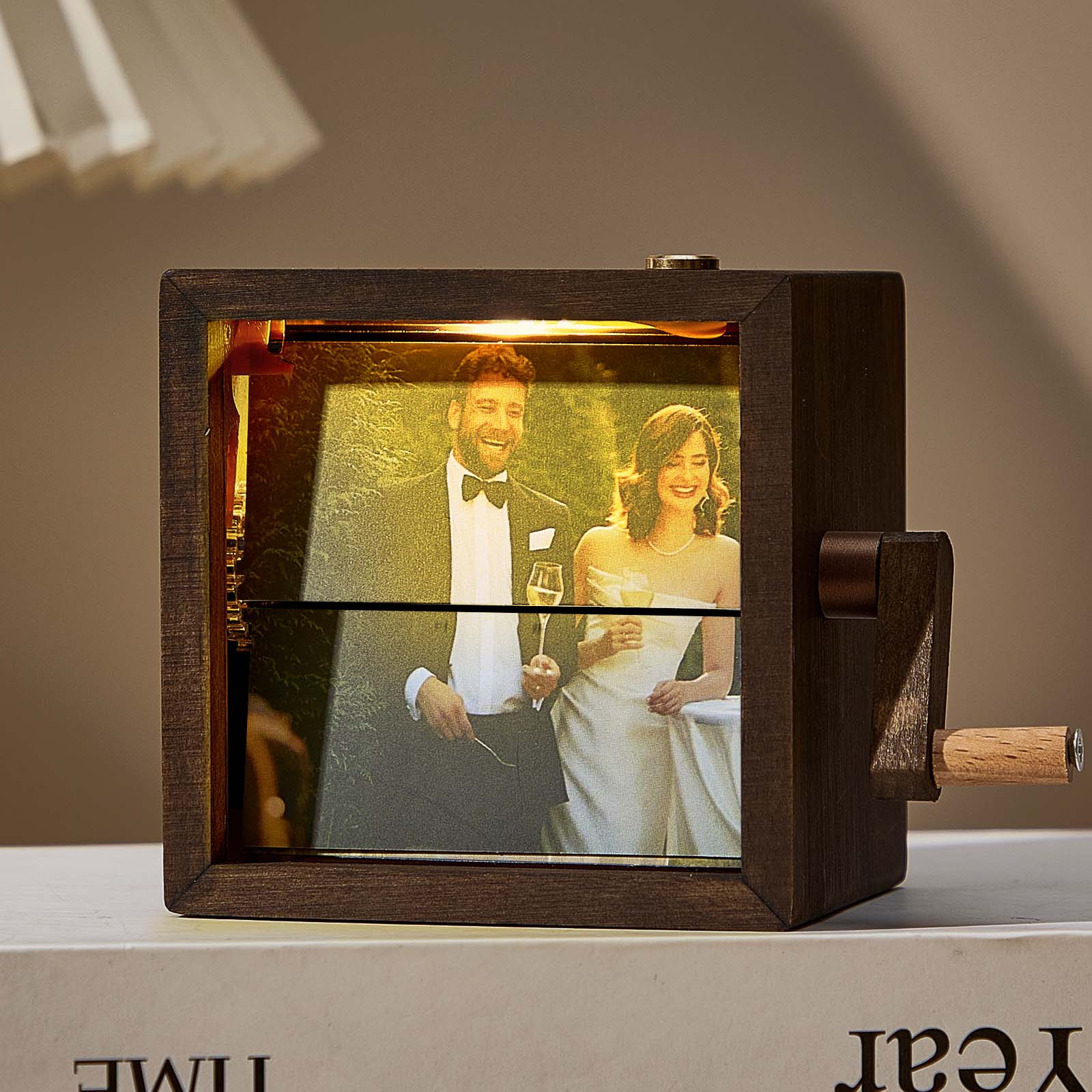 Custom Photo Flipbook Frame Animation Machine Mechanical Hand-cranked Photo Album with Light Unique Valentine's Day Gifts - Image 2