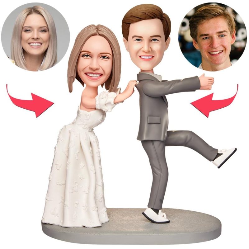 Custom Wedding Bobbleheads with Engraved Text Personalized Wedding Gifts – Bridegroom Don’t Run
