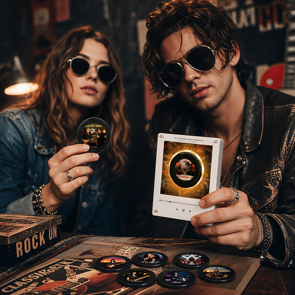 Custom Mini Vinyl Record Rock Music Player With 9 Discs Magnetic Disc Music Player with Rechargeable Battery - Image 2