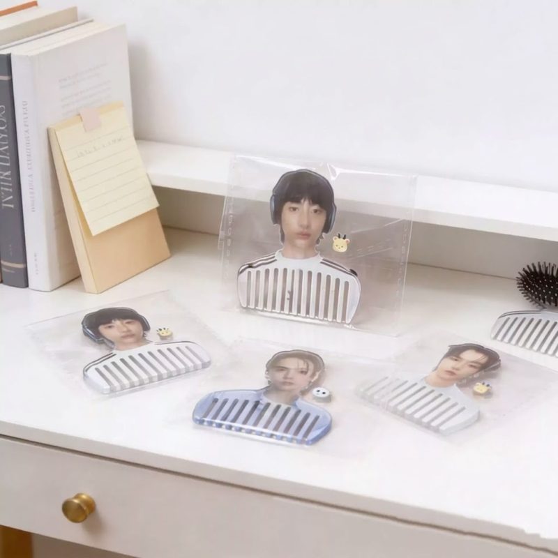 Custom Photo Hair Comb Personalized Portrait Acrylic Comb for Fans Friends Novelty Gifts