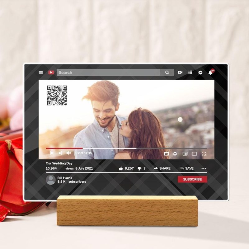 Personalized YouTube Video QR Code Plaque Valentine’s Day Gifts for Her