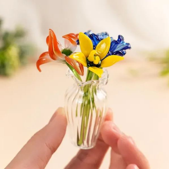 Personalized Glass Birth Flower Bouquet, Mini Floral Gift for Mom, Grandma, Mother’s Day gift