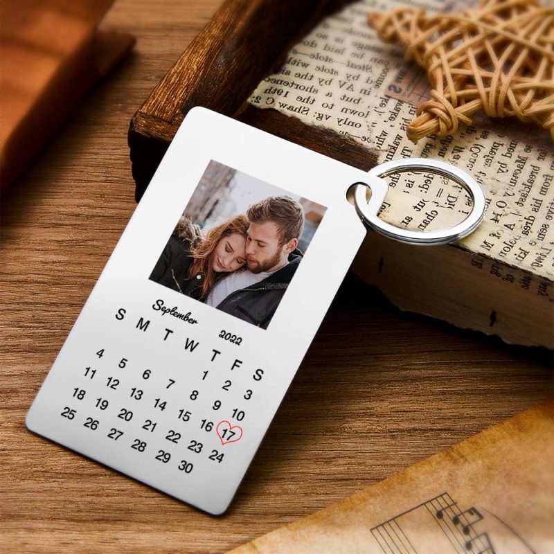 Custom Calendar Keychain Personalized Photo Keychain Gift For Couples