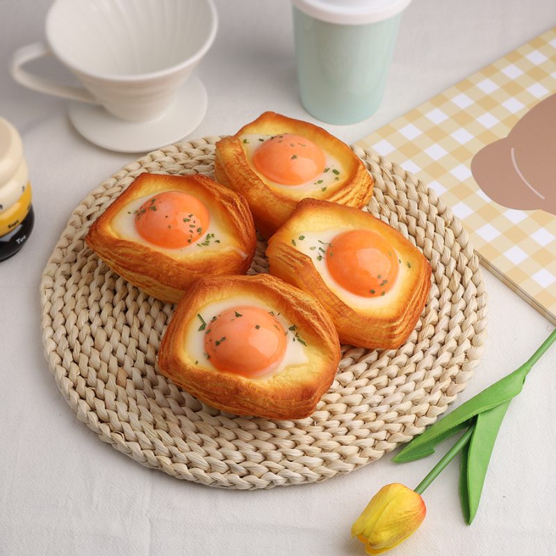 Puff Pastry Fried Egg Squishy Slow Rebound Stress Relief Toy with Fragrance(Only 1 PC)