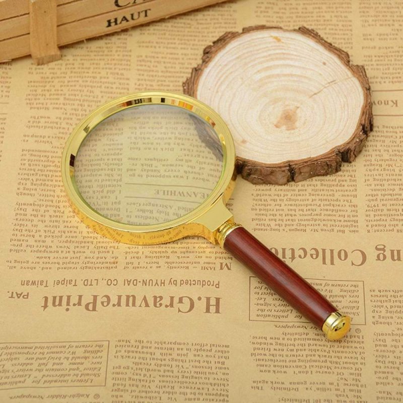 Magnifying Glass(60mm 8 Times) Magnifiers for the Elderly to Make Newspaper Jigsaw Puzzles