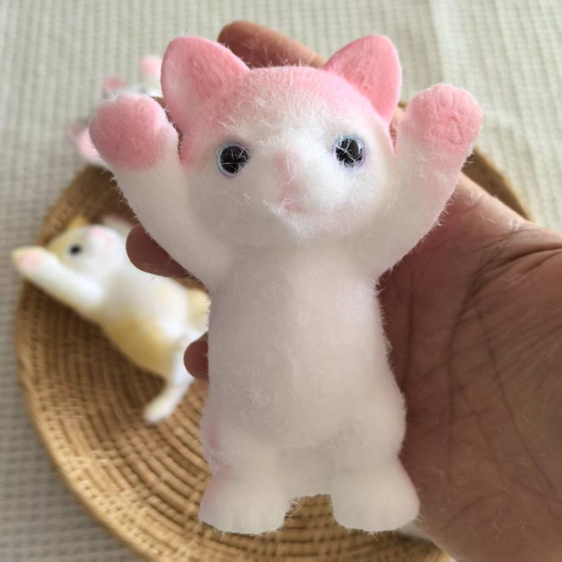 Raising Hand Cat Squishy Slow Rebound Stress Relief Toy Cute Doll